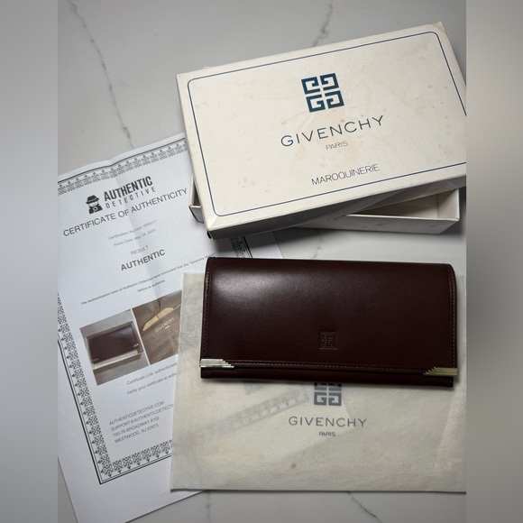 VTG Authentic Givenchy Long Leather Kiss-Snap WALLET, With COA - Picture 1 of 14